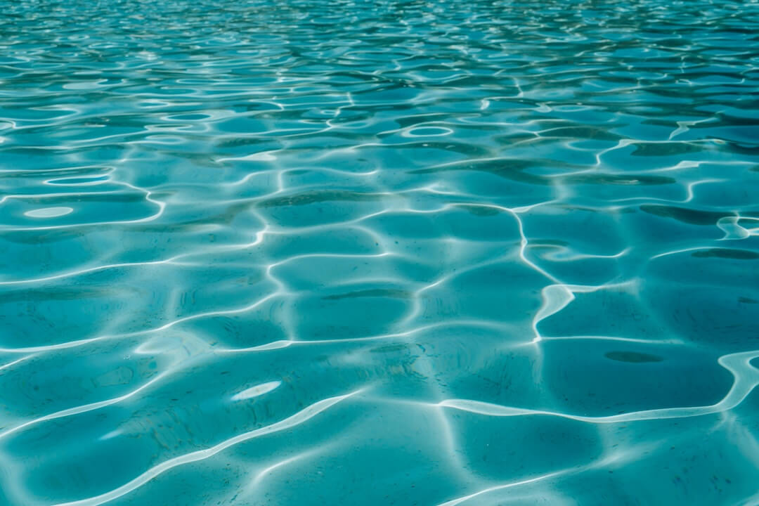 What Are the Advantages of a Saltwater Pool Vs a Chlorinated Pool